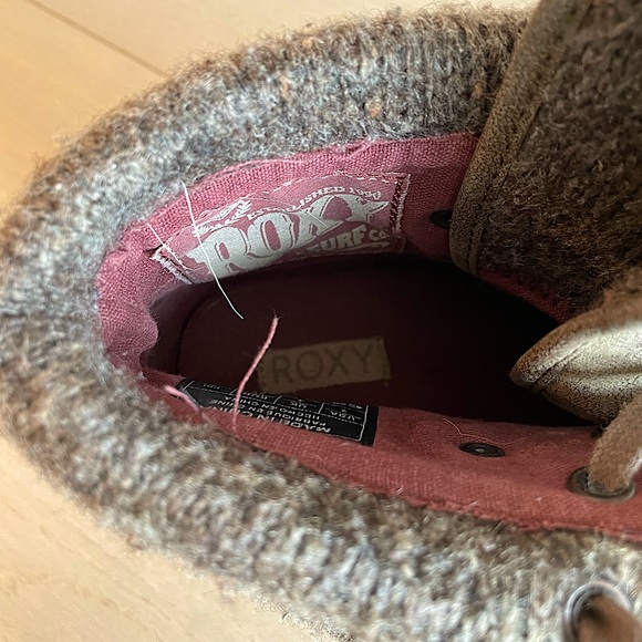 Roxy Combat Boots - Picture 2 of 6